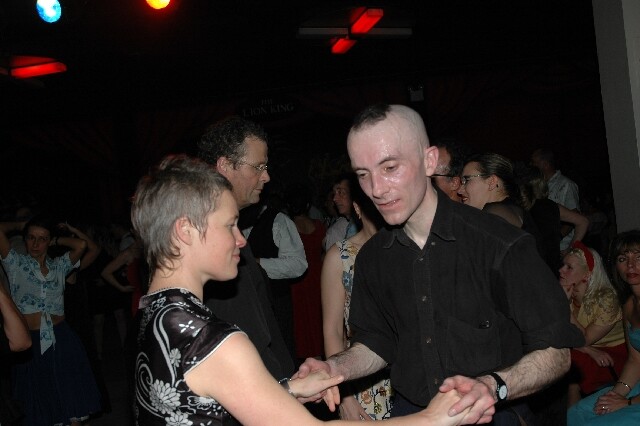 min 2004 11 27 riot s03 094 12852